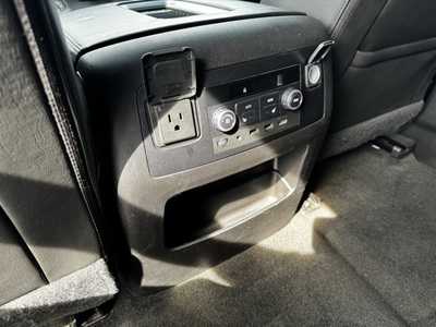 2018 GMC Yukon, $29898. Photo 9