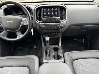 2022 Chevrolet Colorado Crew Cab, $34999. Photo 2