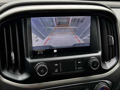 2022 Chevrolet Colorado Crew Cab, $34999. Photo 4