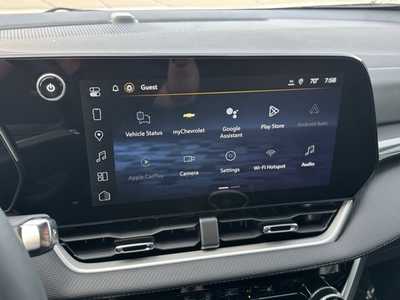 2026 Chevrolet Equinox, $31495.0. Photo 3