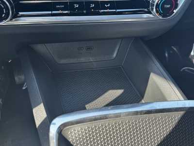 2026 Chevrolet Equinox, $32440.0. Photo 11