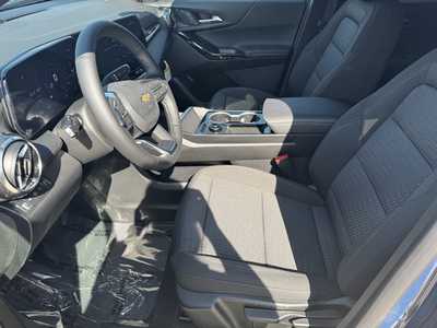 2026 Chevrolet Equinox, $32440.0. Photo 5