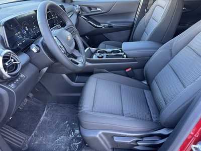 2026 Chevrolet Equinox, $31990.0. Photo 5