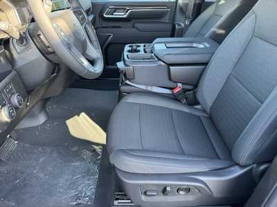 2026 Chevrolet 3500 Crew Cab, $64635.0. Photo 5
