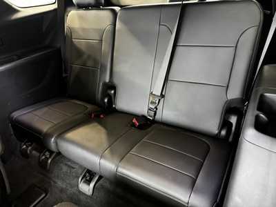 2023 Chevrolet Traverse, $34298. Photo 7