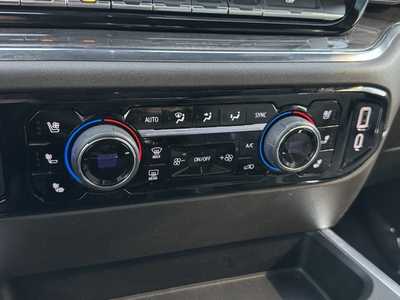 2023 Chevrolet 1500 Crew Cab, $42498. Photo 11