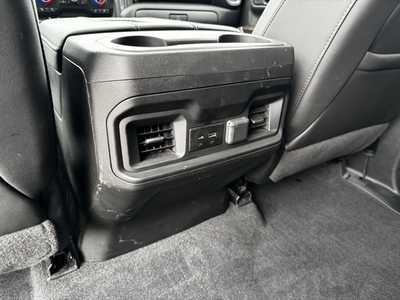 2020 Chevrolet 1500 Crew Cab, $34395. Photo 8