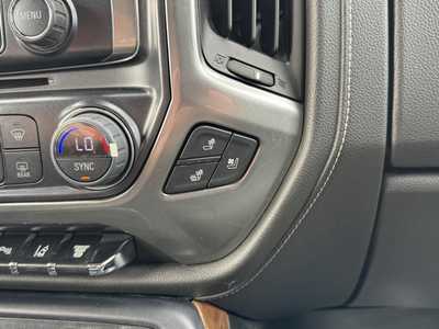 2019 Chevrolet 3500 Crew Cab, $39499. Photo 11