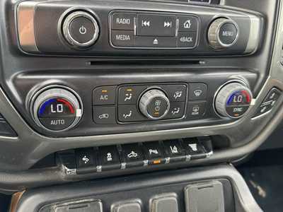 2019 Chevrolet 3500 Crew Cab, $39499. Photo 9