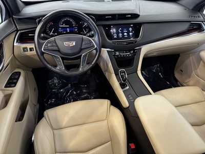 2019 Cadillac XT5, $15499. Photo 11