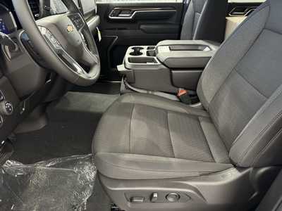 2026 Chevrolet 3500 Crew Cab, $60555.0. Photo 5