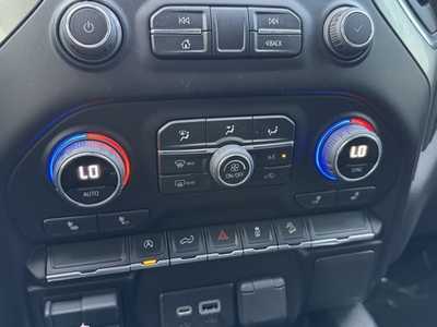 2021 Chevrolet 1500 Crew Cab, $38990. Photo 10