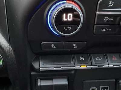 2021 Chevrolet 1500 Crew Cab, $38990. Photo 11