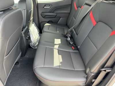 2025 Chevrolet Colorado Crew Cab, $42999.0. Photo 5