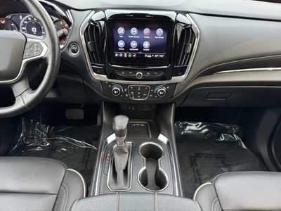 2023 Chevrolet Traverse, $37990. Photo 2