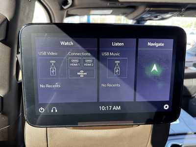 2021 GMC Yukon XL, $42499. Photo 10