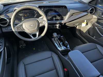 2026 Chevrolet Trax, $24490. Photo 8