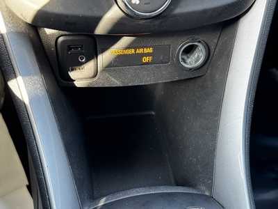2022 Chevrolet Trax, $17999. Photo 11