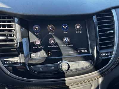 2022 Chevrolet Trax, $17999. Photo 3
