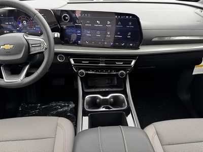 2026 Chevrolet Traverse, $46920. Photo 2