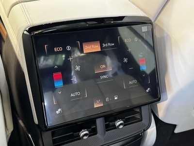 2026 Cadillac Vistiq, $81715.0. Photo 11