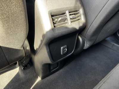 2020 Chevrolet Equinox, $16999. Photo 7