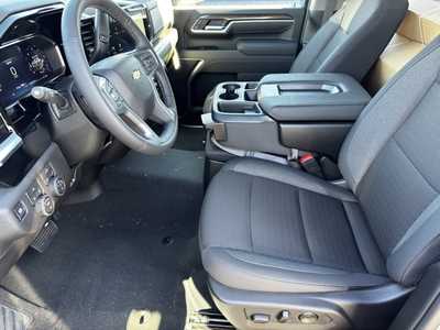 2026 Chevrolet 3500 Crew Cab, $59065.0. Photo 5