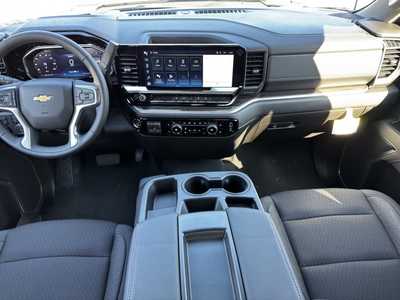 2026 Chevrolet 3500 Crew Cab, $59065.0. Photo 9