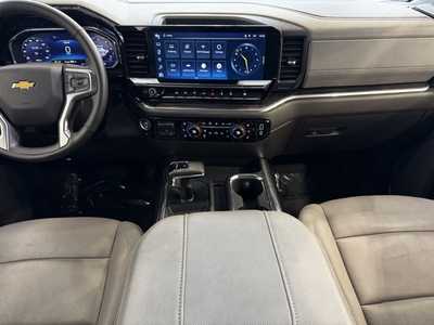 2025 Chevrolet 1500 Crew Cab, $53990. Photo 2