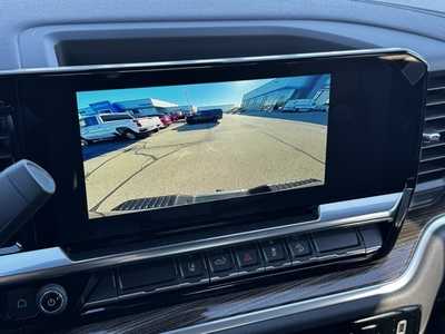 2026 Chevrolet 3500 Crew Cab, $59555.0. Photo 4