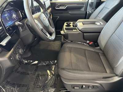 2026 Chevrolet 3500 Crew Cab, $59555.0. Photo 5