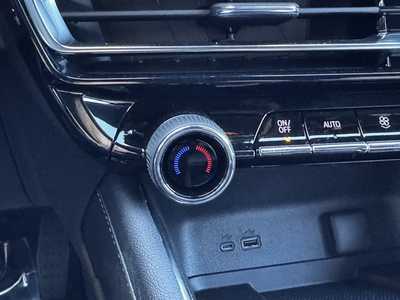 2026 Chevrolet Traverse, $44420.0. Photo 12