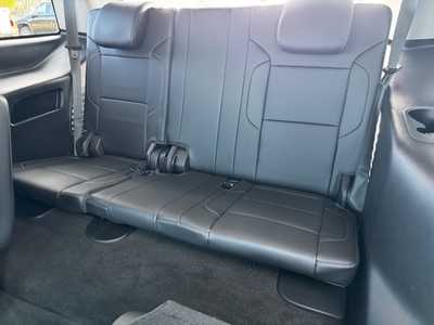 2018 Chevrolet Tahoe, $27995. Photo 7