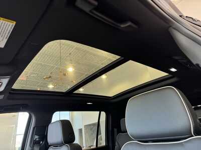 2026 Chevrolet Suburban, $81985. Photo 10