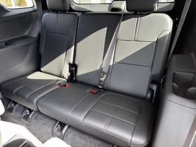 2023 Chevrolet Traverse, $37999. Photo 11