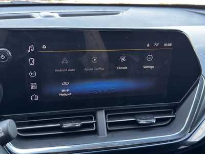 2024 Chevrolet Trax, $19999. Photo 3