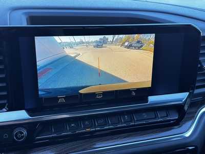 2023 Chevrolet 1500 Crew Cab, $41995. Photo 4