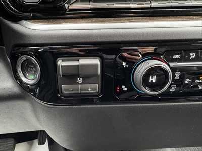 2026 Chevrolet 3500 Crew Cab, $60065.0. Photo 12