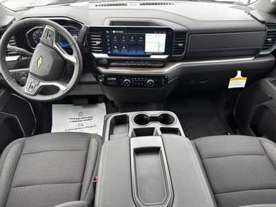 2026 Chevrolet 3500 Crew Cab, $60065.0. Photo 9