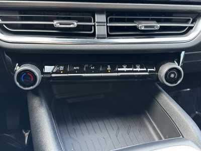 2026 Chevrolet Equinox, $32995.0. Photo 10