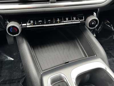 2026 Chevrolet Equinox, $37495. Photo 11