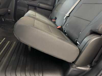 2026 Chevrolet 3500 Crew Cab, $53560.0. Photo 10