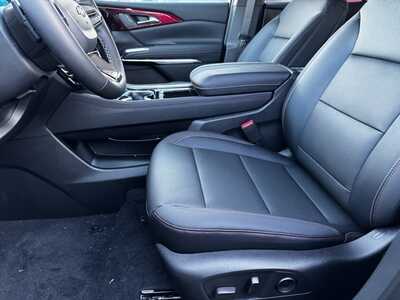 2026 Chevrolet Traverse, $56950.0. Photo 3