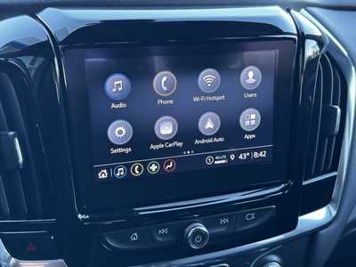 2023 Chevrolet Traverse, $32775. Photo 3