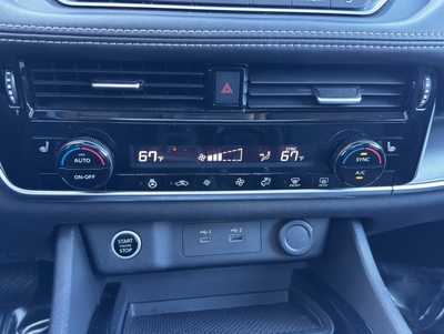 2021 Nissan Rogue, $20970. Photo 11