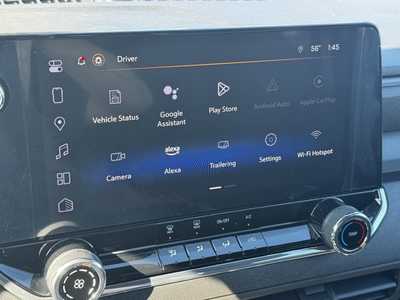 2024 Chevrolet Colorado Crew Cab, $38295. Photo 3