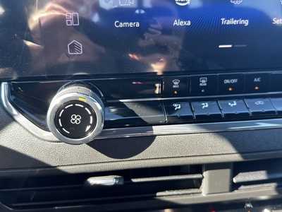 2024 Chevrolet Colorado Crew Cab, $38295. Photo 8