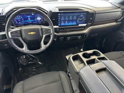 2022 Chevrolet 1500 Crew Cab, $36499. Photo 7