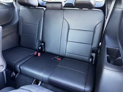 2026 Chevrolet Traverse, $57795.0. Photo 8