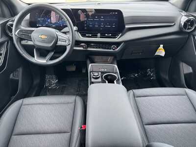 2026 Chevrolet Equinox, $31840.0. Photo 11